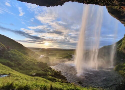 Golden Circle, South Coast & Glacier Lagoon. 2-Day Tour