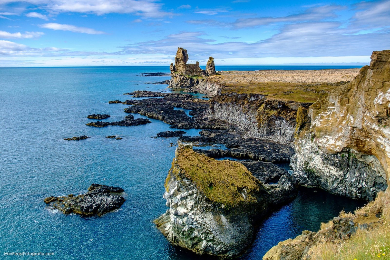 Best of South and West Iceland. 4-Day Private Tour