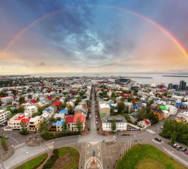 Reykjavik Highlights & Blue Lagoon. Private Tour