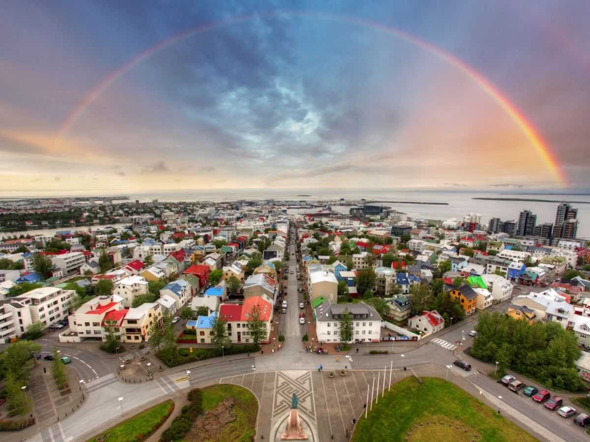 Reykjavik Highlights & Blue Lagoon. Private Tour